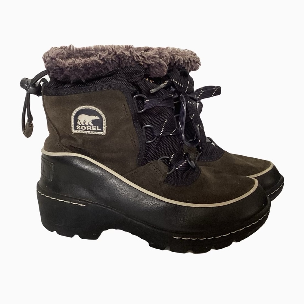 Sorel Youth Tivoli Suede Fur Trimmed Lace-up Short Boots Olive brown. Sz 1